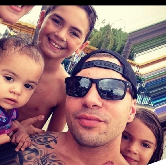 Meet your Posher, Steve - Picture 3 of 5